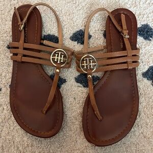Tommy Hilfiger Tan Sandals with Gold Accents